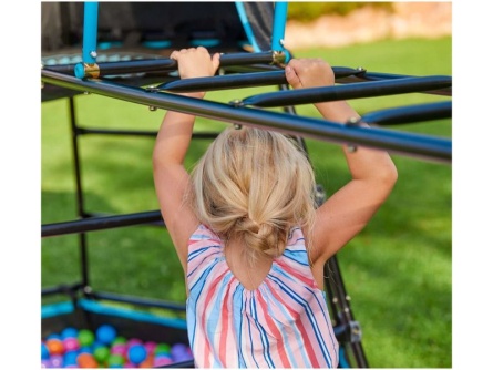 Acél mászóká Explorer