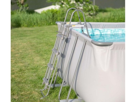 Elite Frame (sz. 2,74 × h. 5,49 × m. 1,32 m)