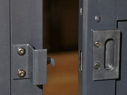 Charleston 1212 (antracitszín)