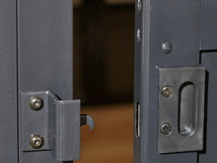 Charleston 1215 (antracitszín)