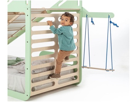 Fa íróasztal és hinta a Sleepy ágyhoz