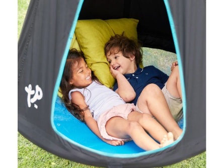 Gyermek játszótér UFO hintával