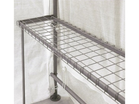 ShelterLogic 1,8 × 2,4 m polccal együtt