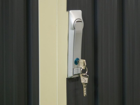 Westmann (h. 200 × sz. 203 × m. 158 cm)